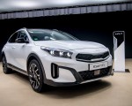 2023 Kia XCeed PHEV Front Three-Quarter Wallpapers  150x120