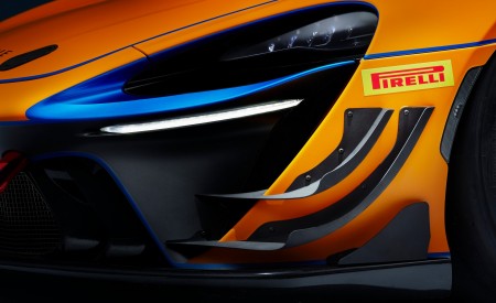 2023 McLaren Artura Trophy Racecar Headlight Wallpapers 450x275 (4)