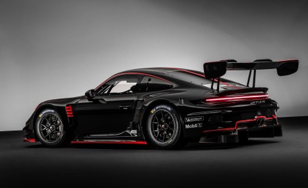 2023 Porsche 911 GT3 R Rear Three-Quarter Wallpapers 450x275 (3)