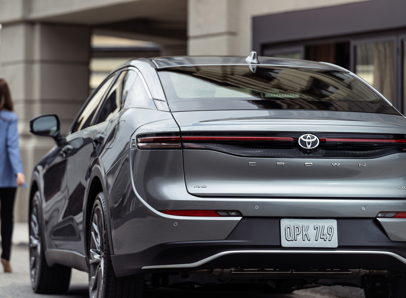 2023 Toyota Crown Limited Rear Wallpapers (3)
