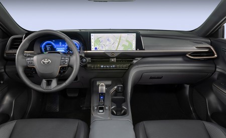 2023 Toyota Crown Platinum Interior Cockpit Wallpapers 450x275 (16)
