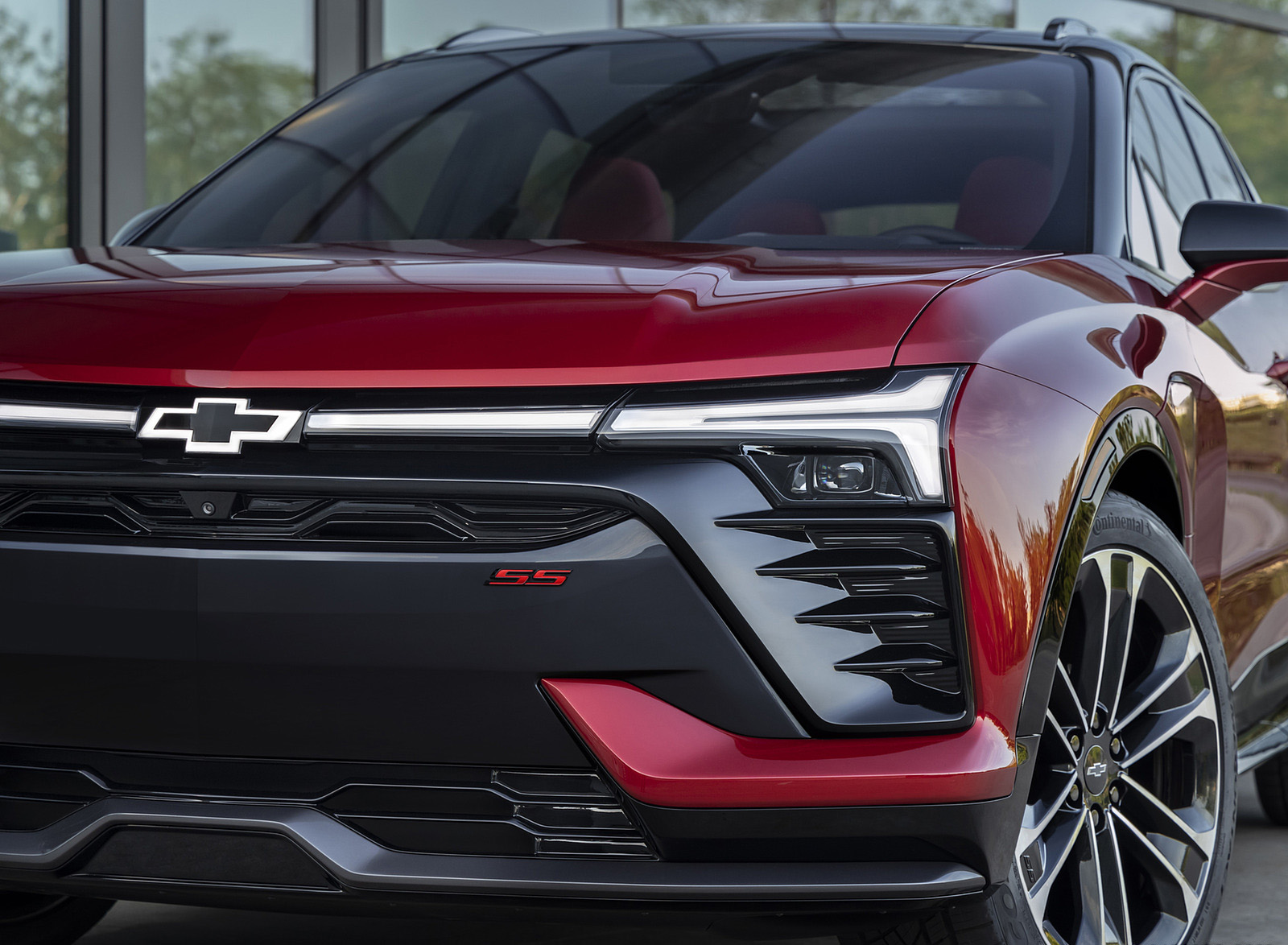 2024 Chevrolet Blazer EV SS (Color: Radiant Red Tintcoat) Front Wallpapers #13 of 40