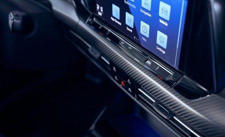 2022 Volkswagen Golf R 20th Anniversary Edition Central Console Wallpapers 450x275 (45)