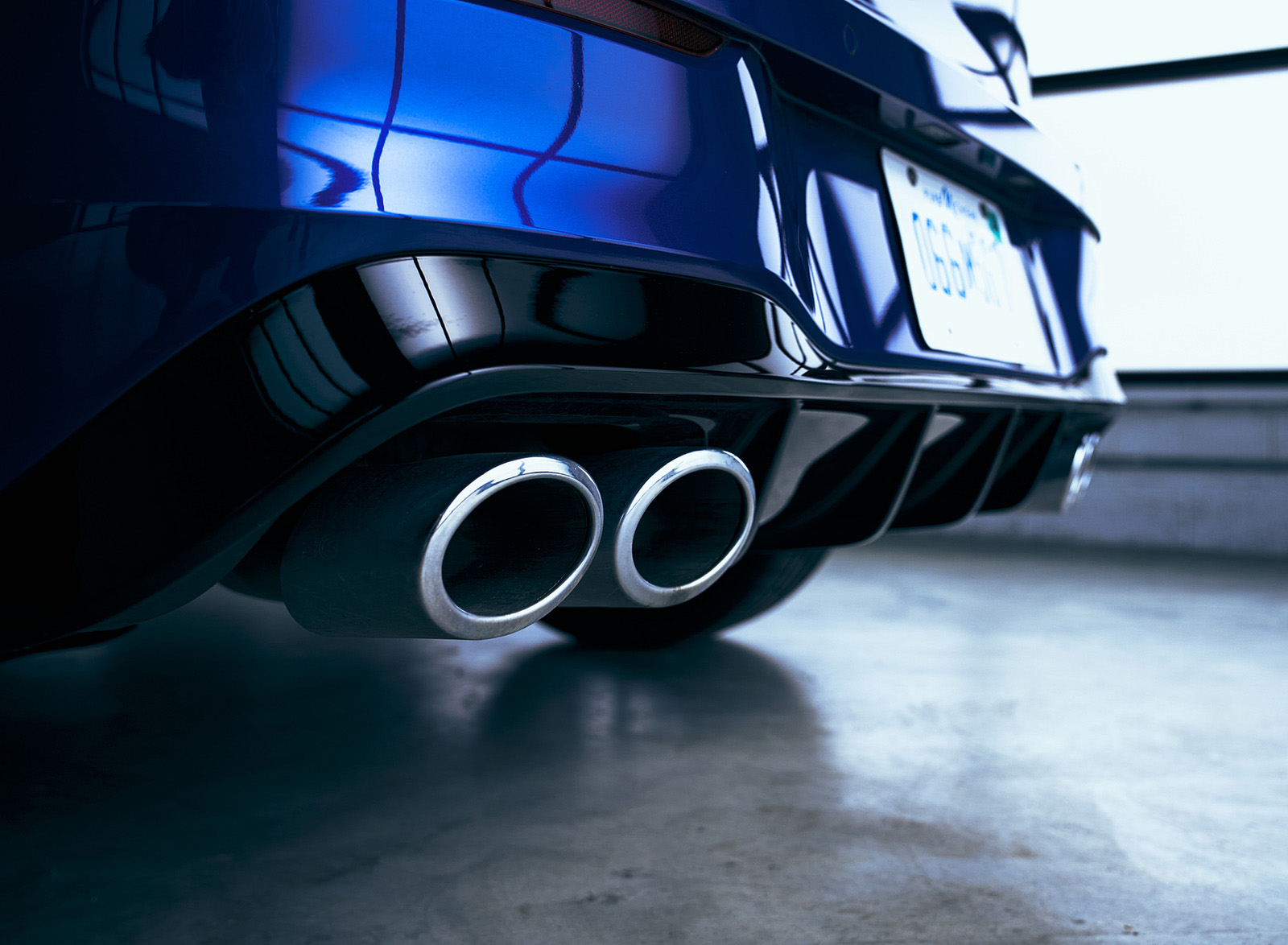 2022 Volkswagen Golf R 20th Anniversary Edition Exhaust Wallpapers #38 of 53
