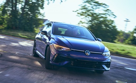 2022 Volkswagen Golf R 20th Anniversary Edition Front Wallpapers 450x275 (2)