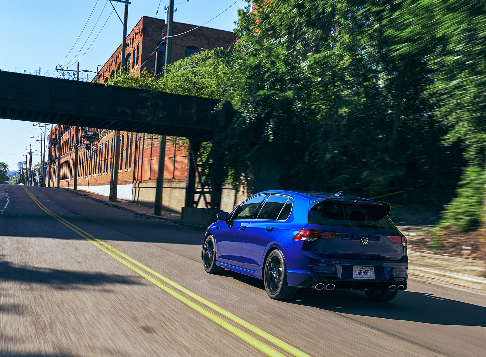 2022 Volkswagen Golf R 20th Anniversary Edition Rear Three-Quarter Wallpapers  (4)