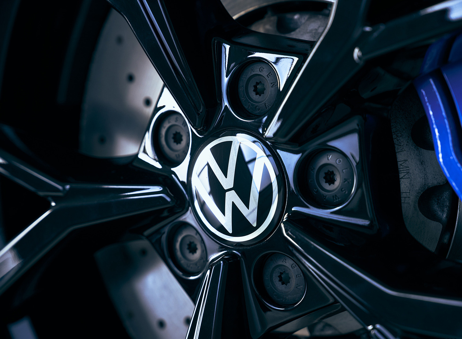2022 Volkswagen Golf R 20th Anniversary Edition Wheel Wallpapers #30 of 53