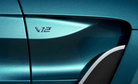 2023 Aston Martin V12 Vantage Roadster Detail Wallpapers 450x275 (17)