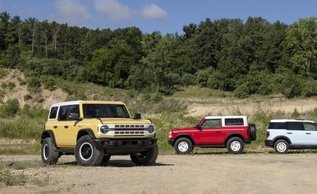 2023 Ford Bronco Heritage Edition Lineup Wallpapers 450x275 (10)
