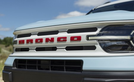 2023 Ford Bronco Sport Heritage Edition (Color: Robin's Egg Blue) Grille Wallpapers 450x275 (4)