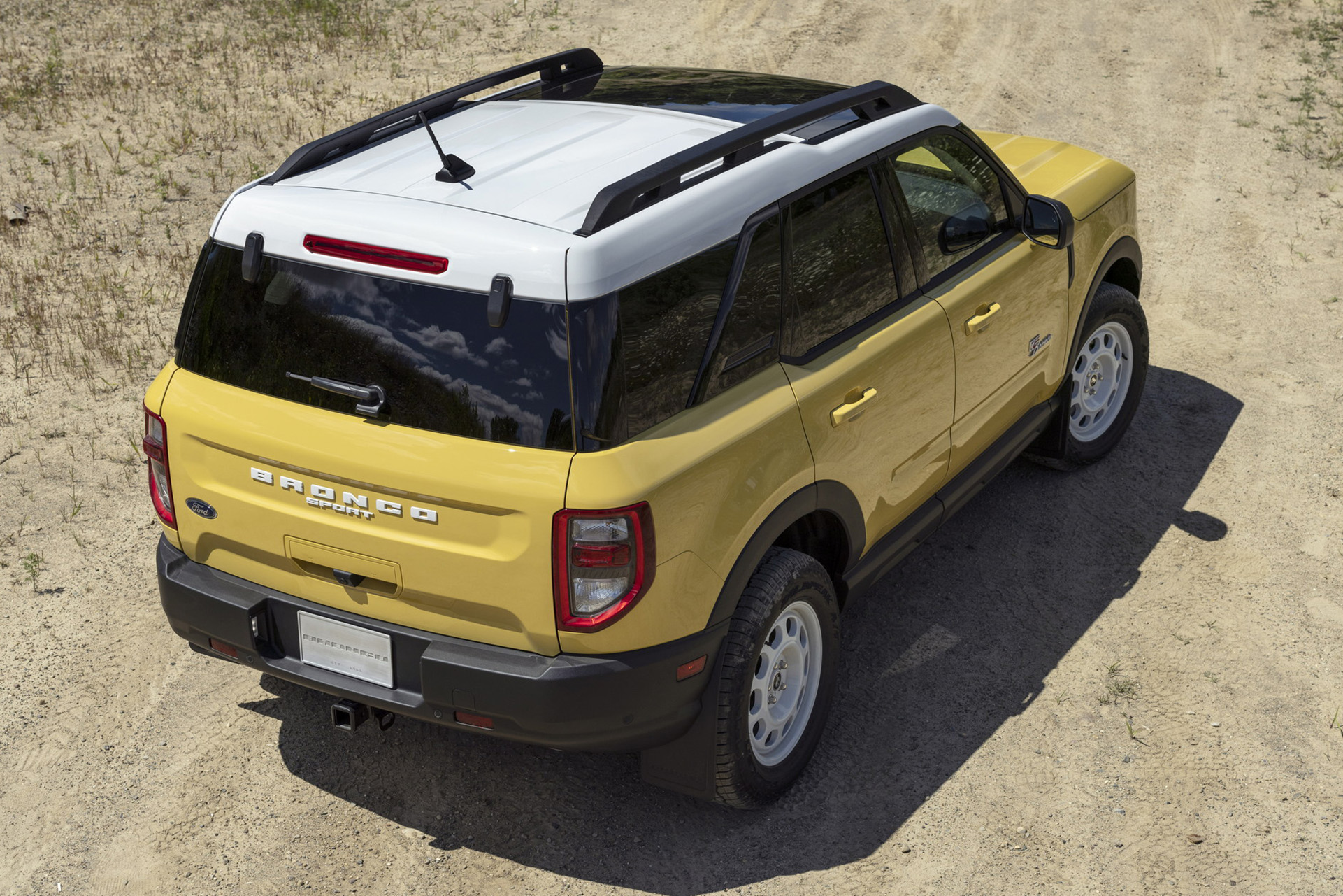 2023 Ford Bronco Sport Heritage Edition (Color: Yellowstone Metallic) Rear Three-Quarter Wallpapers #12 of 16