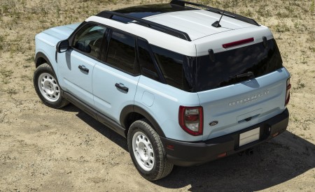 2023 Ford Bronco Sport Heritage Edition (Color: Robin's Egg Blue) Rear Three-Quarter Wallpapers 450x275 (3)