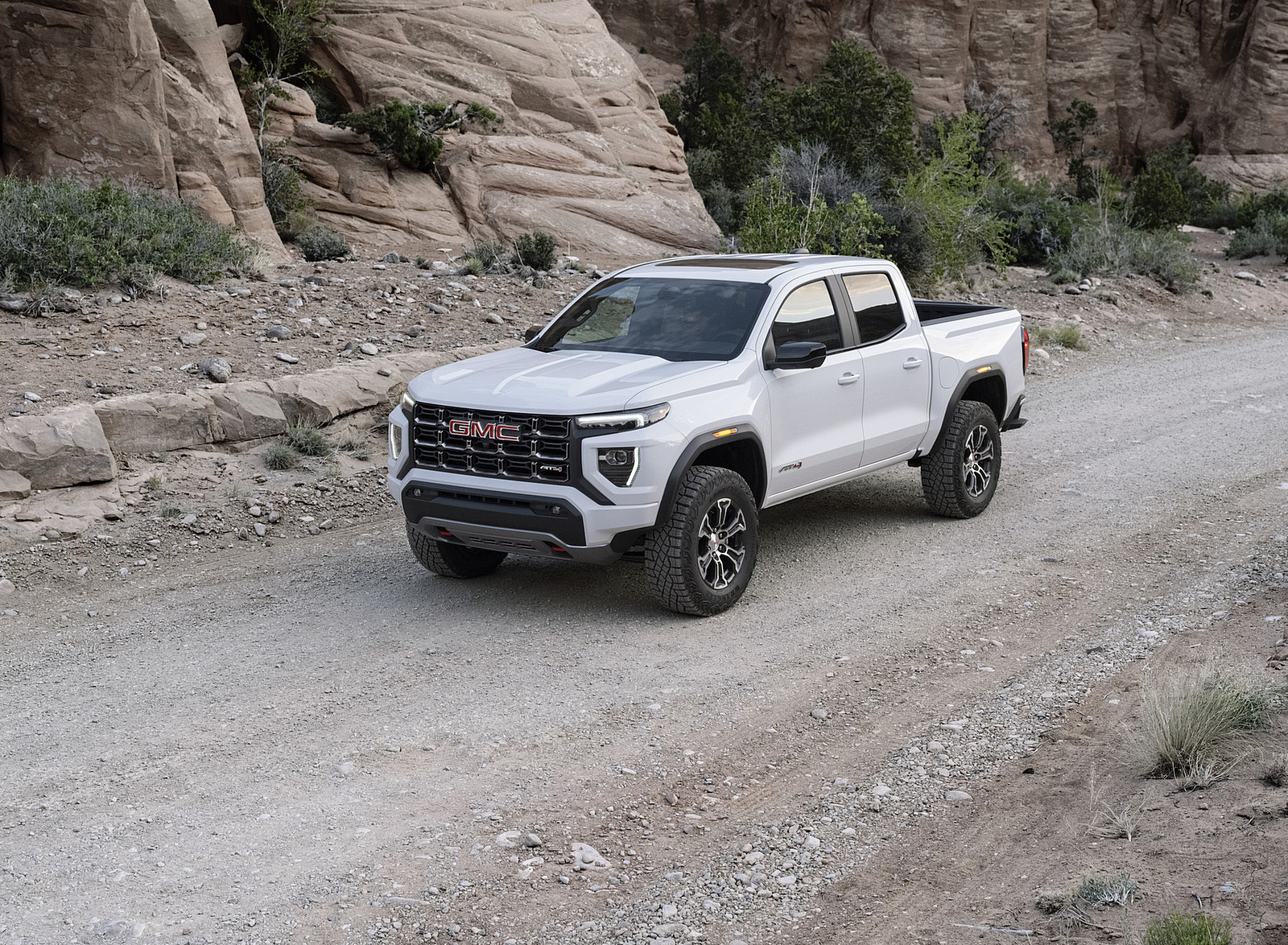 2023 GMC Canyon AT4 Front Three-Quarter Wallpapers (1). Download Wallpaper