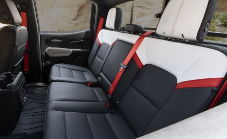 2023 GMC Canyon AT4X Edition 1 Interior Rear Seats Wallpapers 450x275 (27)