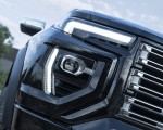 2023 GMC Canyon Denali Headlight Wallpapers 150x120 (4)