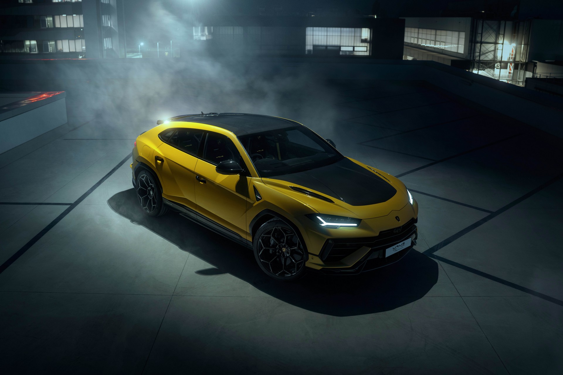 2023 Lamborghini Urus Performante Front Three-Quarter Wallpapers #9 of 105