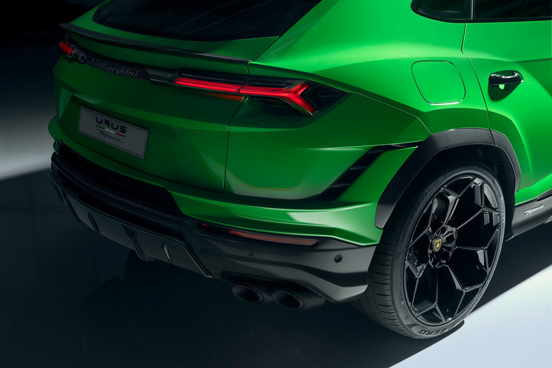 2023 Lamborghini Urus Performante Rear Wallpapers #32 of 105