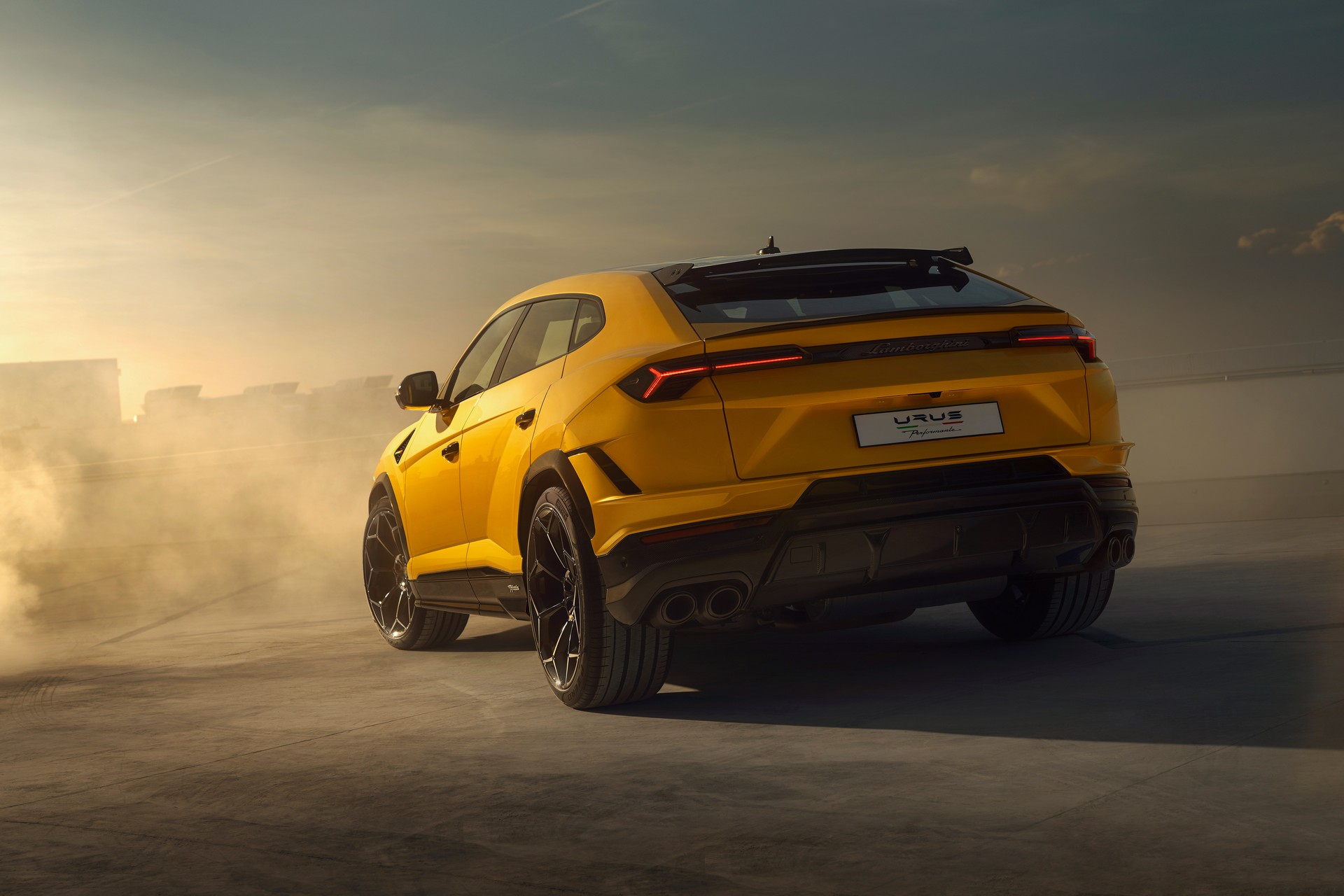 2023 Lamborghini Urus Performante Rear Wallpapers #7 of 105