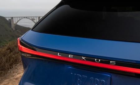 2023 Lexus RX 350 F SPORT AWD (Color: Heat Blue) Detail Wallpapers 450x275 (22)