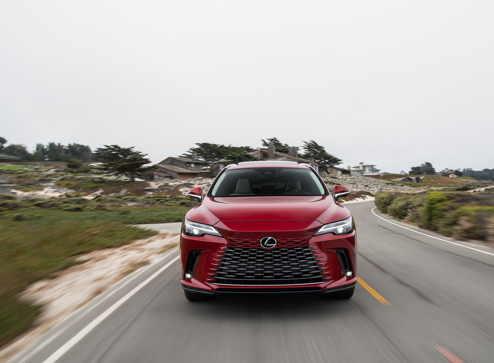 2023 Lexus RX 350h AWD (Color: Red Mica) Front Wallpapers #3 of 42