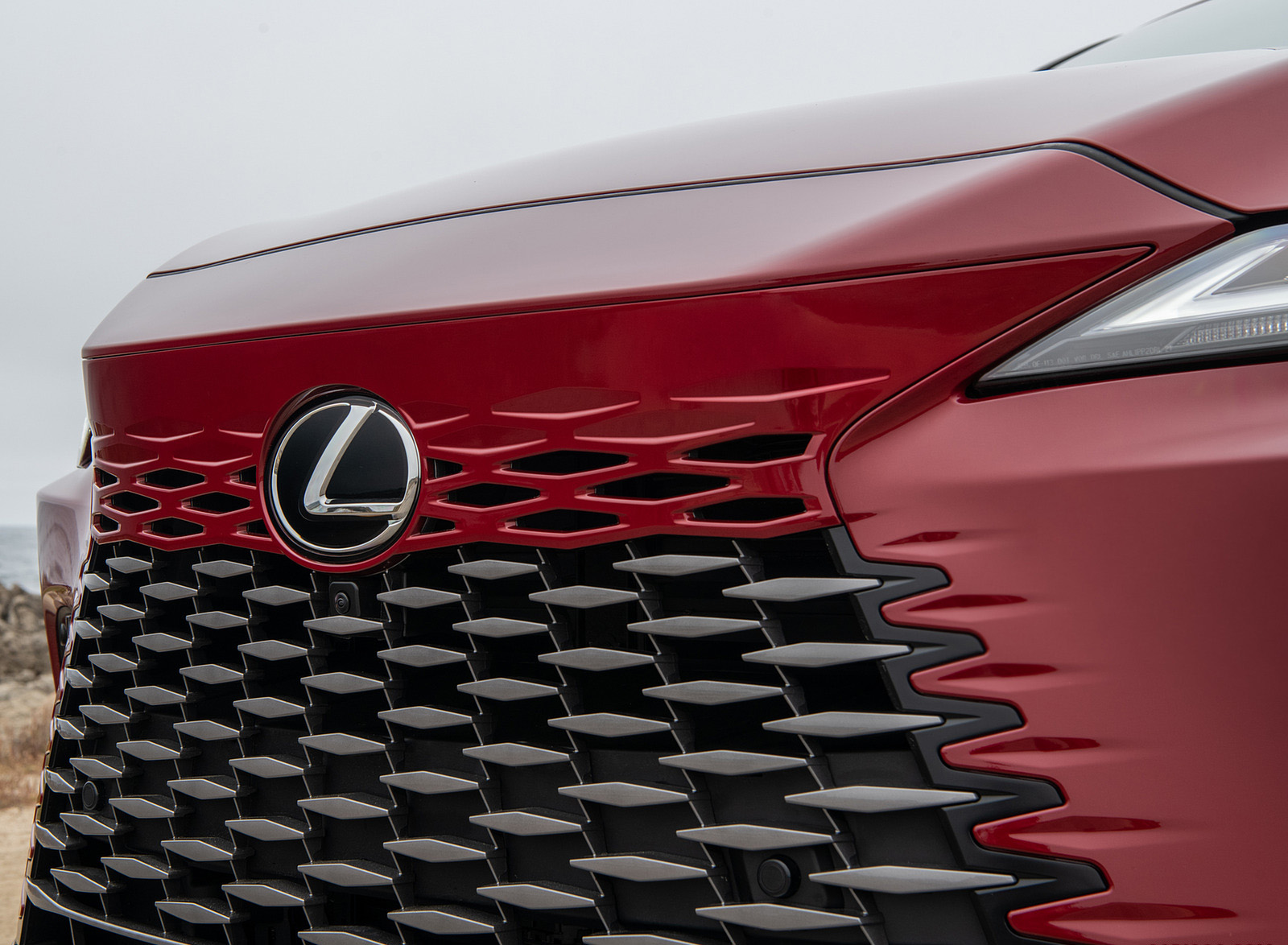 2023 Lexus RX 350h AWD (Color: Red Mica) Grille Wallpapers #16 of 42