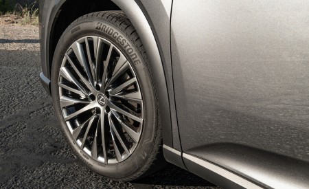2023 Lexus RX 450h+ Luxury PHEV (Color: Sonic Grey) Wheel Wallpapers 450x275 (25)