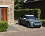 2023 MINI Cooper S 3-door Multitone Edition Front Three-Quarter Wallpapers 150x120 (18)