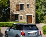 2023 MINI Cooper S 3-door Multitone Edition Rear Three-Quarter Wallpapers 150x120 (8)