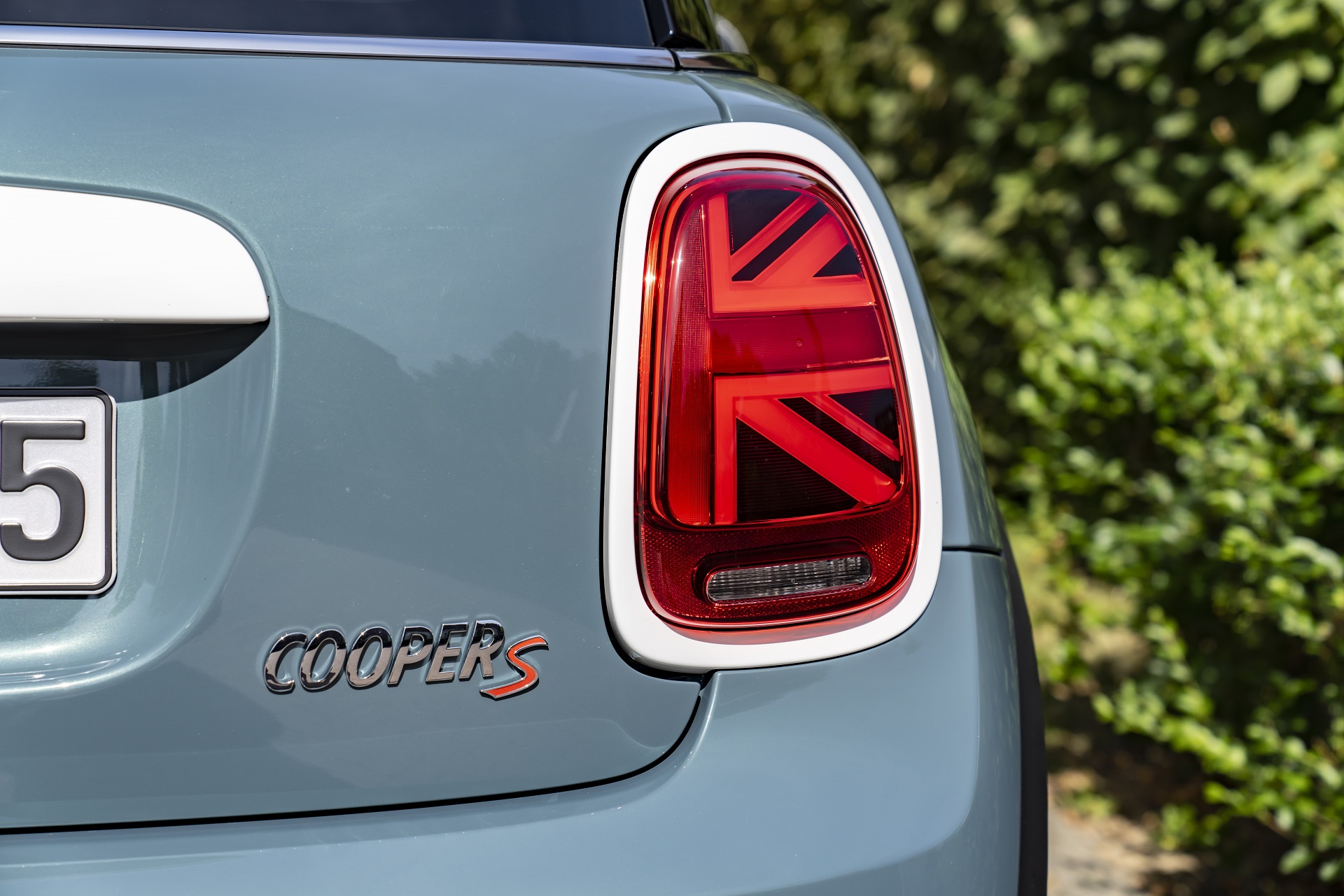2023 MINI Cooper S 3-door Multitone Edition Tail Light Wallpapers #55 of 72