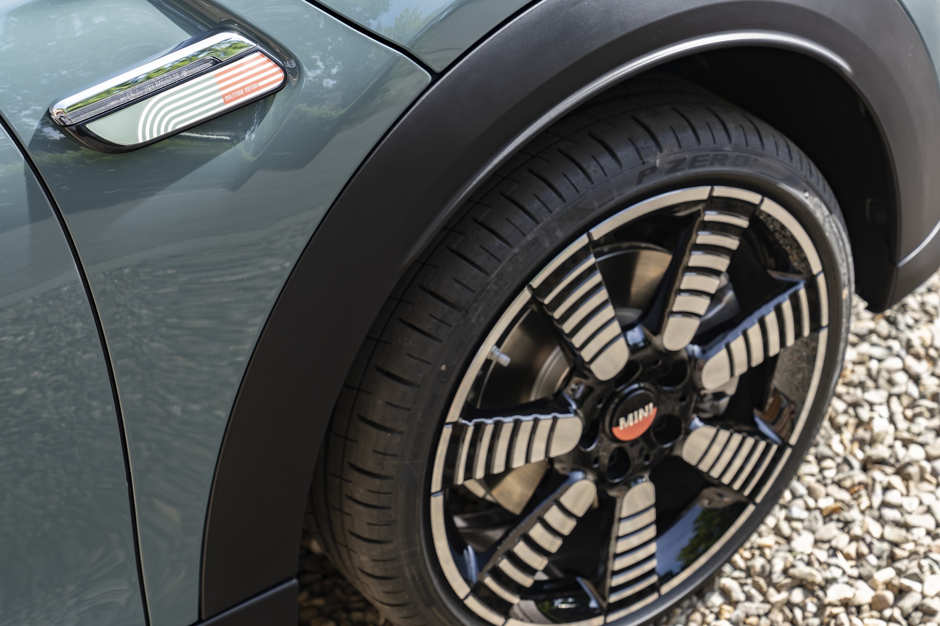 2023 MINI Cooper S 3-door Multitone Edition Wheel Wallpapers #47 of 72