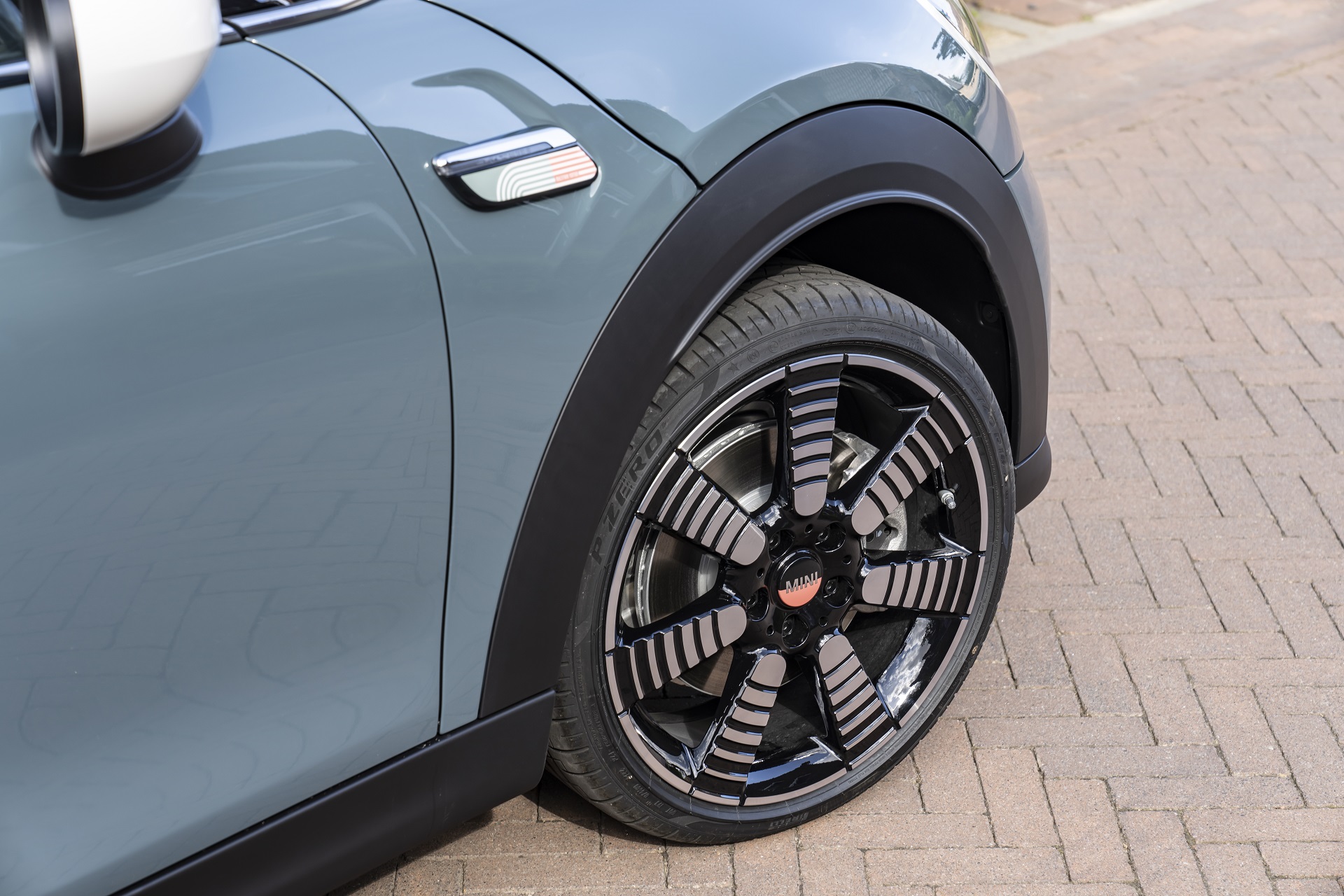 2023 MINI Cooper S 5-door Multitone Edition Wheel Wallpapers  #34 of 66