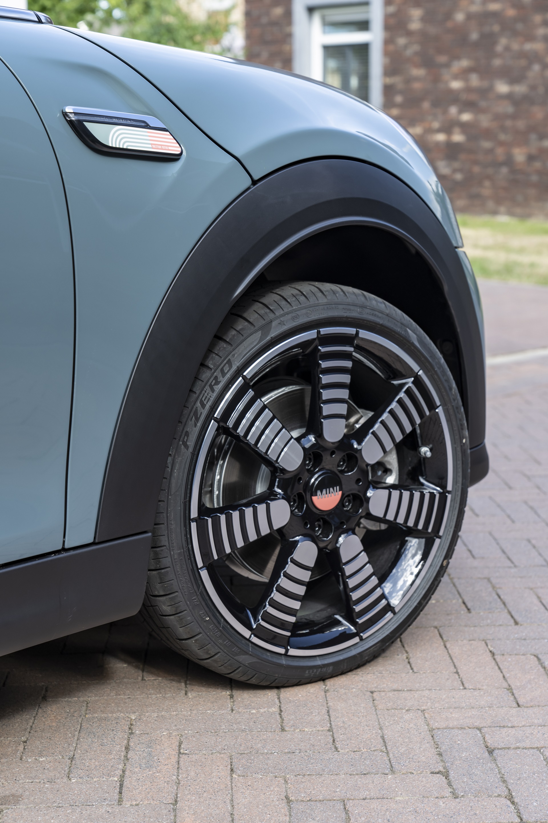 2023 MINI Cooper S 5-door Multitone Edition Wheel Wallpapers  #35 of 66