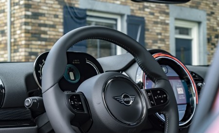 2023 MINI Cooper S Clubman Multitone Edition Interior Steering Wheel Wallpapers 450x275 (48)
