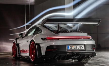 2023 Porsche 911 GT3 RS Aerodynamics Wallpapers  450x275 (29)