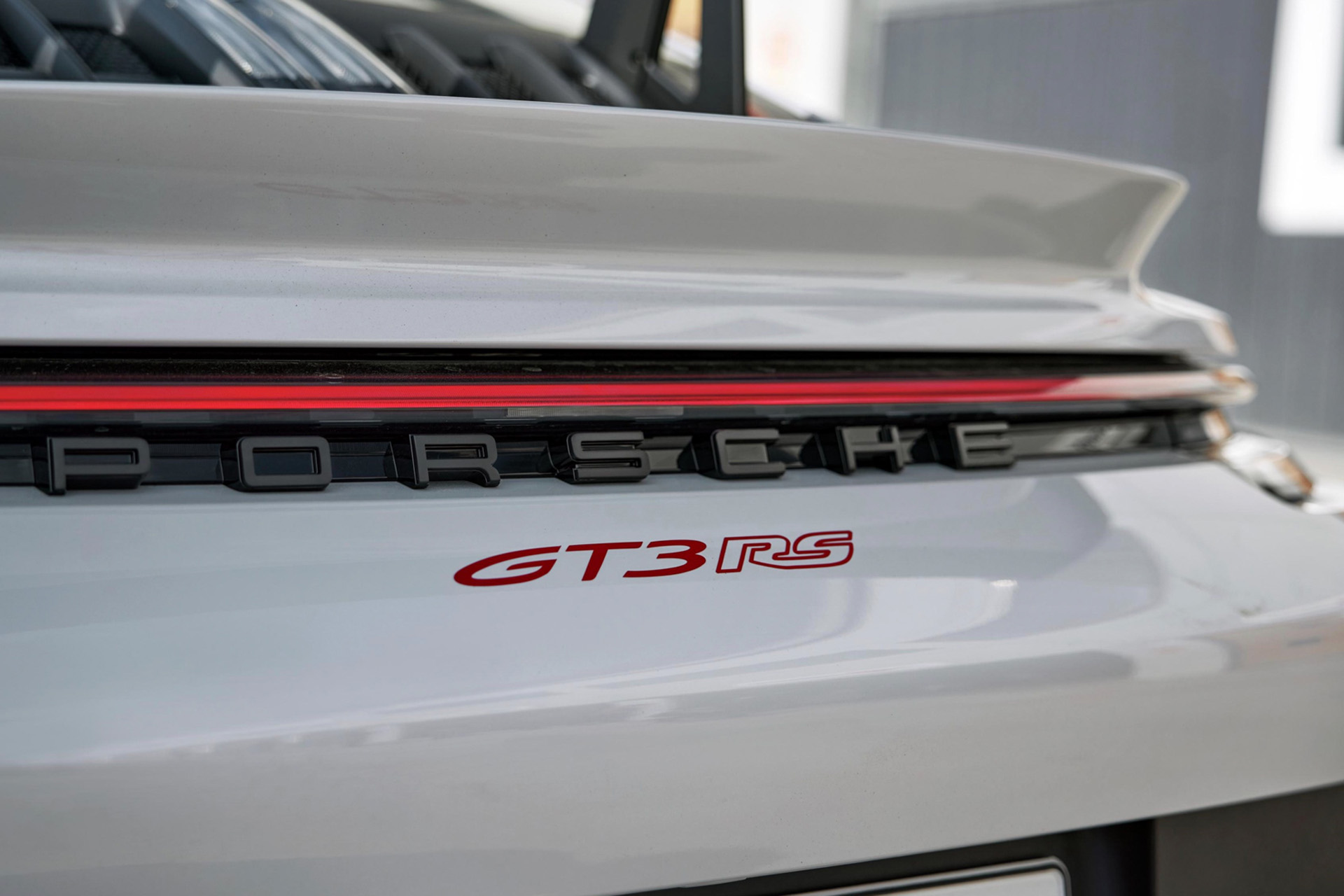 2023 Porsche 911 GT3 RS Badge Wallpapers #15 of 153