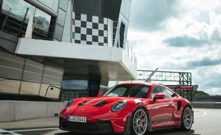 2023 Porsche 911 GT3 RS (Color: Guards Red) Front Three-Quarter Wallpapers 450x275 (57)