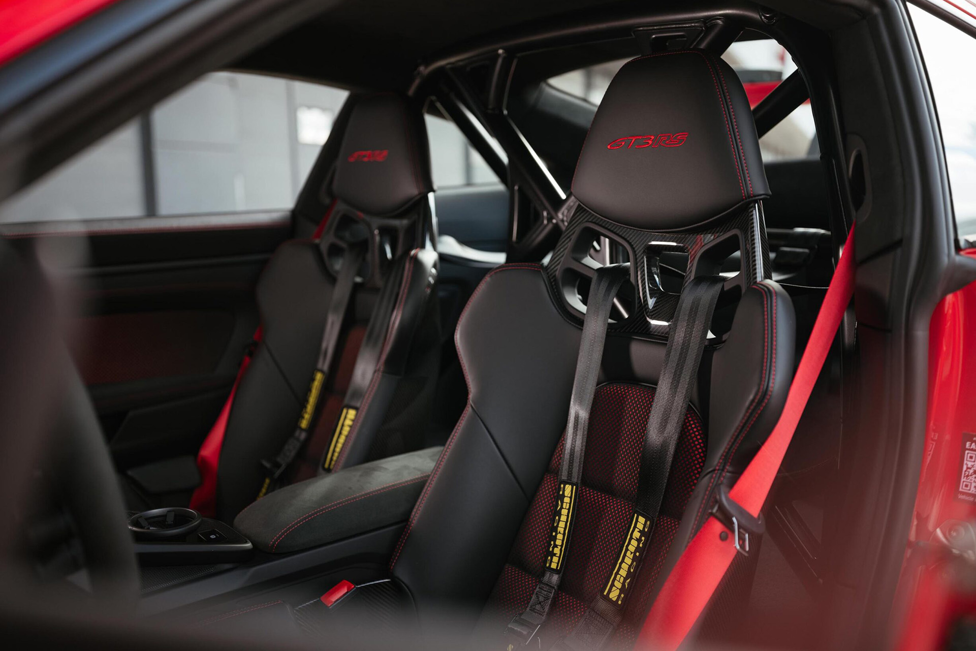2023 Porsche 911 GT3 RS (Color: Guards Red) Interior Seats Wallpapers #76 of 153