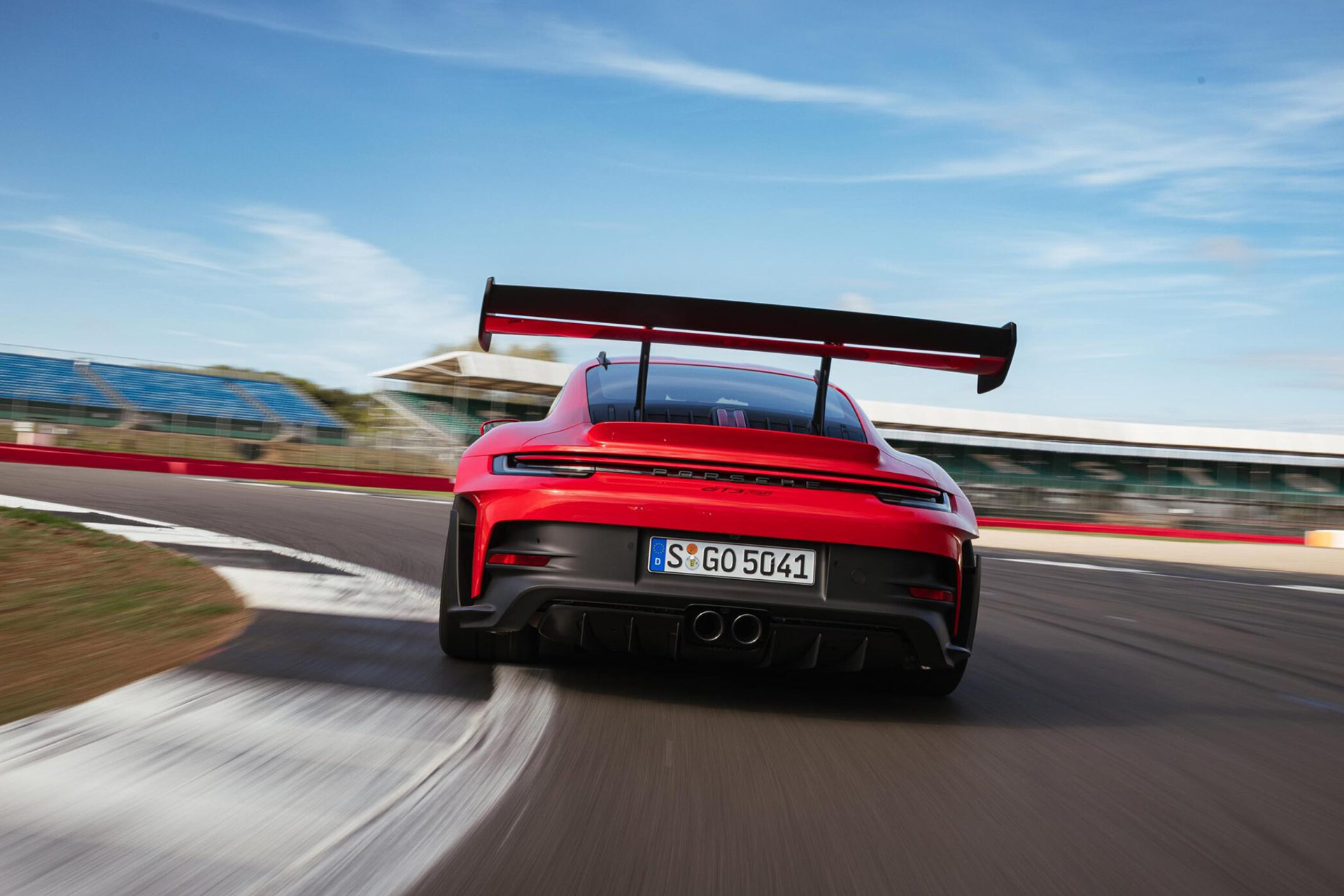 2023 Porsche 911 GT3 RS (Color: Guards Red) Rear Wallpapers #53 of 153