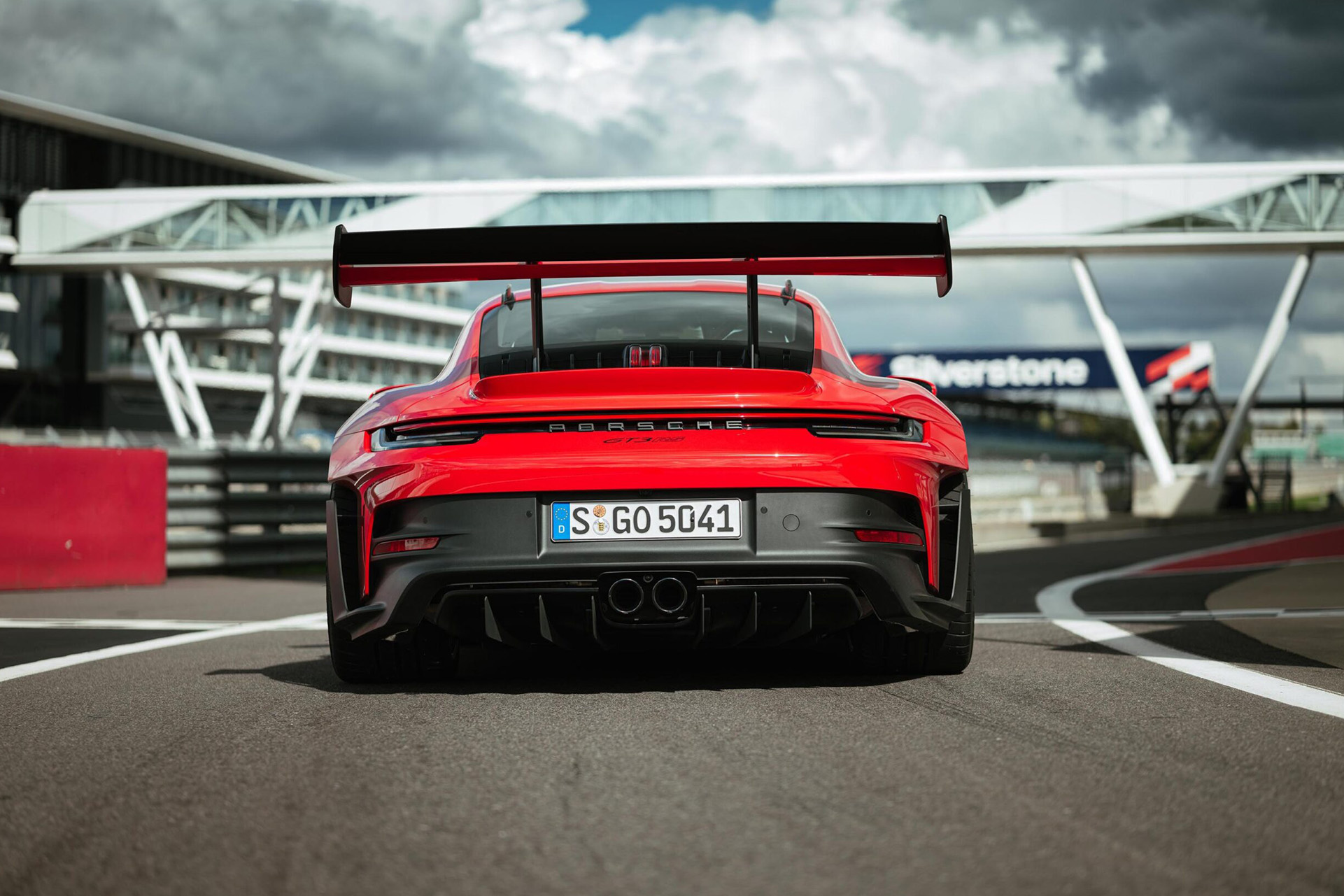 2023 Porsche 911 GT3 RS (Color: Guards Red) Rear Wallpapers #58 of 153