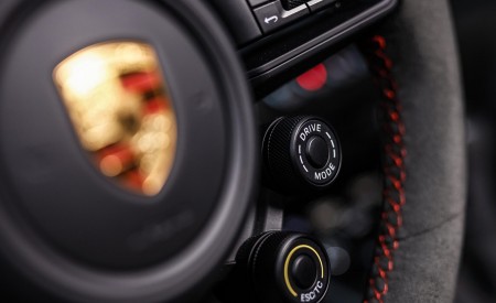 2023 Porsche 911 GT3 RS (Color: Ice Grey Metallic) Interior Steering Wheel Wallpapers 450x275 (118)