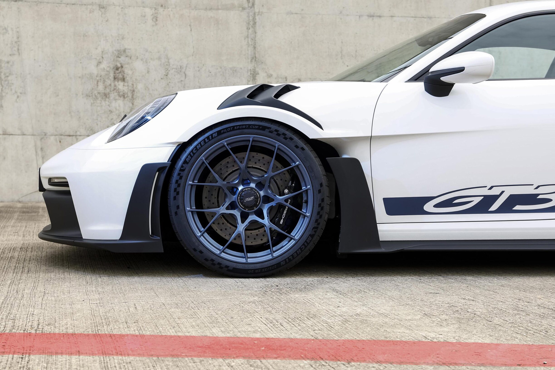 2023 Porsche 911 GT3 RS (Color: White) Wheel Wallpapers #146 of 153