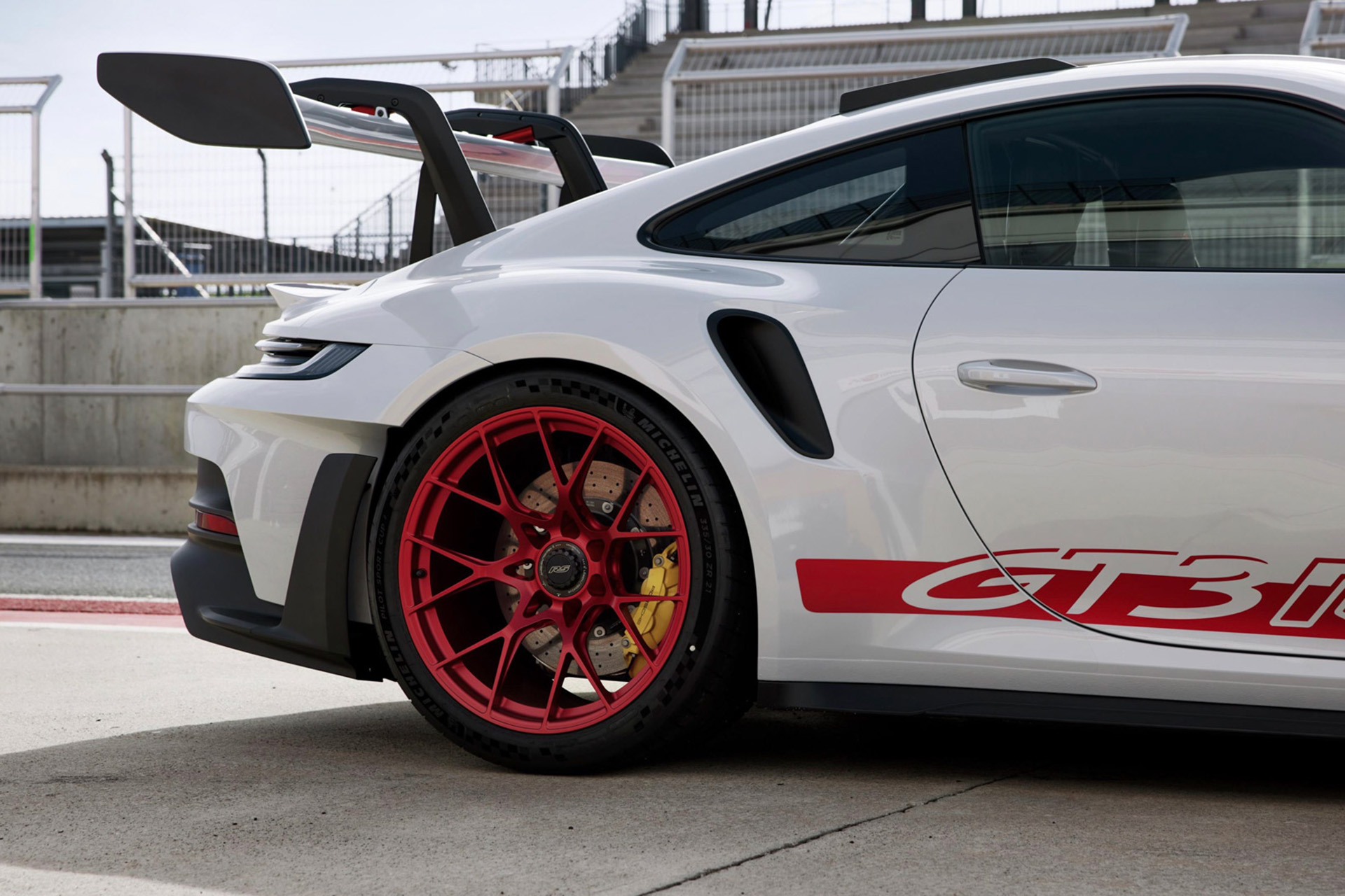2023 Porsche 911 GT3 RS Detail Wallpapers (10)