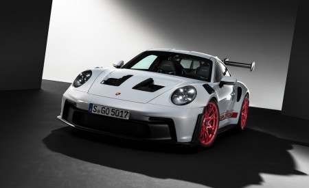 2023 Porsche 911 GT3 RS Front Three-Quarter Wallpapers 450x275 (22)