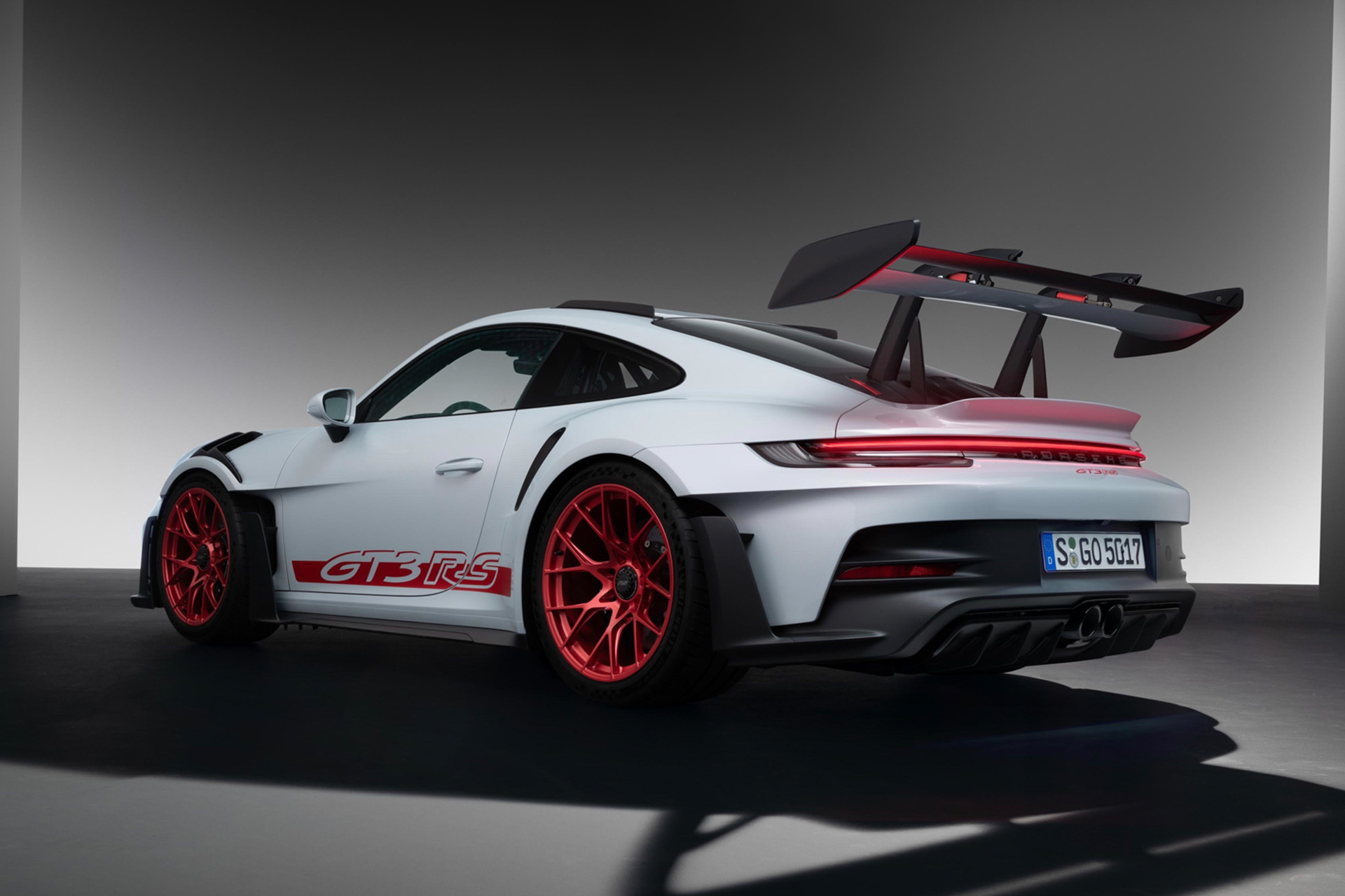 2023 Porsche 911 GT3 RS Rear Three-Quarter Wallpapers #25 of 153