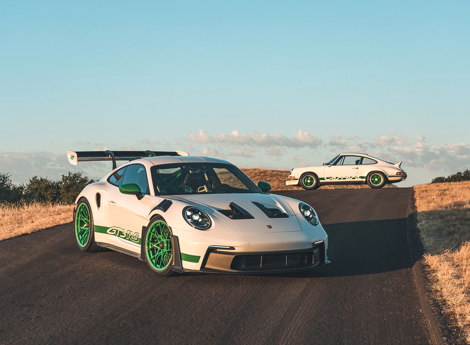 2023 Porsche 911 GT3 RS Tribute to Carrera RS Package Wallpapers  (7)