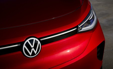 2023 Volkswagen ID.4 AWD Pros S Plus Badge Wallpapers 450x275 (63)