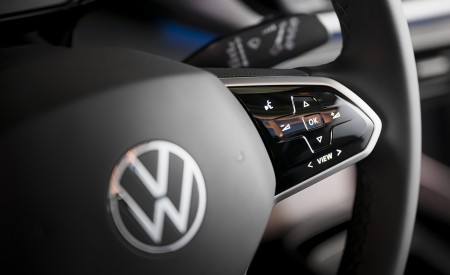 2023 Volkswagen ID.4 AWD Pros S Plus Interior Steering Wheel Wallpapers 450x275 (75)