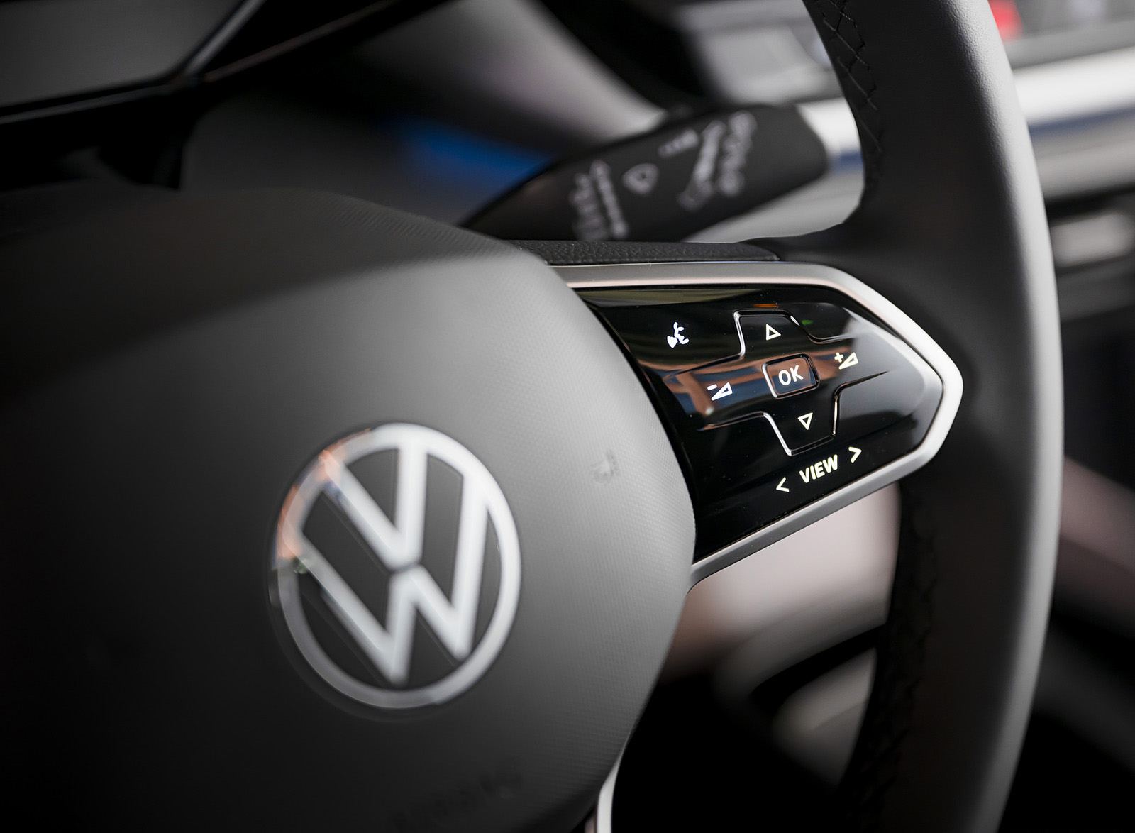 2023 Volkswagen ID.4 AWD Pros S Plus Interior Steering Wheel Wallpapers #75 of 105