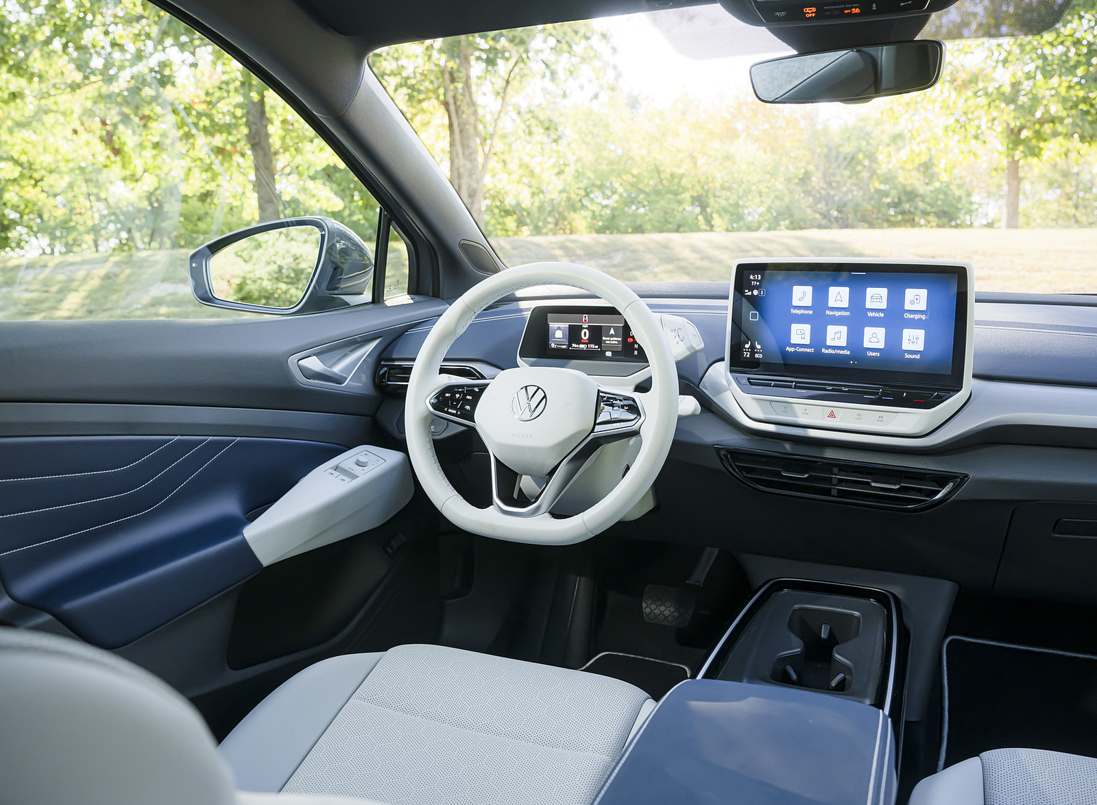 2023 Volkswagen ID.4 AWD Pros S Plus Interior Wallpapers #28 of 105
