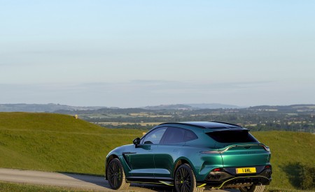 2023 Aston Martin DBX707 Q 2022 F1 Green Rear Three-Quarter Wallpapers 450x275 (86)